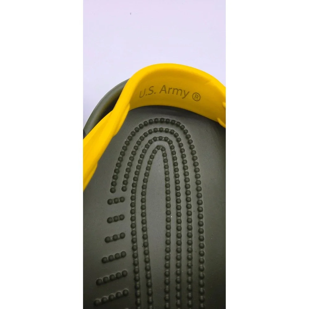 Crocs Classic Clog US Army Military Star Logo Black Olive Yellow Mens 7 Womens 9
